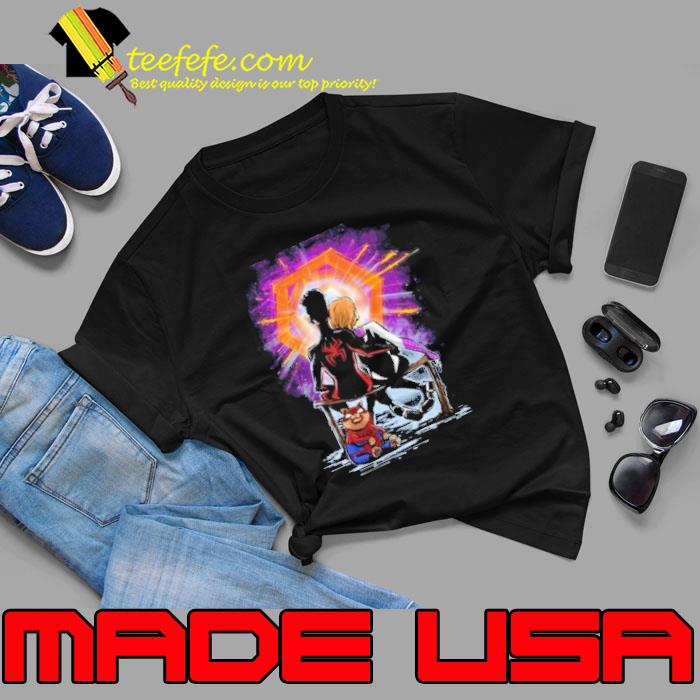 SPIDERS GAZING AT THE MOON T-Shirt