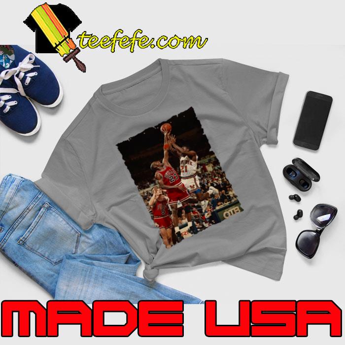 Top michael Jordan Vs Damyean Dotson NBA Basketball Sports Lover T-Shirt Unisex Top michael Jordan Vs Damyean Dotson NBA Basketball Sports Lover T-Shirt Unisex