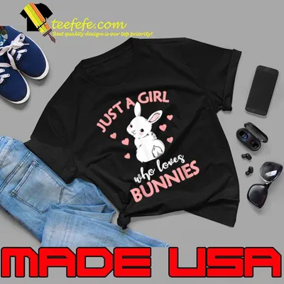 Just A Girl Who Loves Bunnies Hearts T-Shirt
