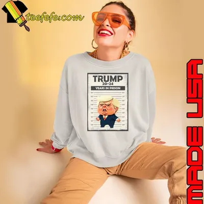 Trump 2020 2024 years in prison cartoon mugshot T-Shirt