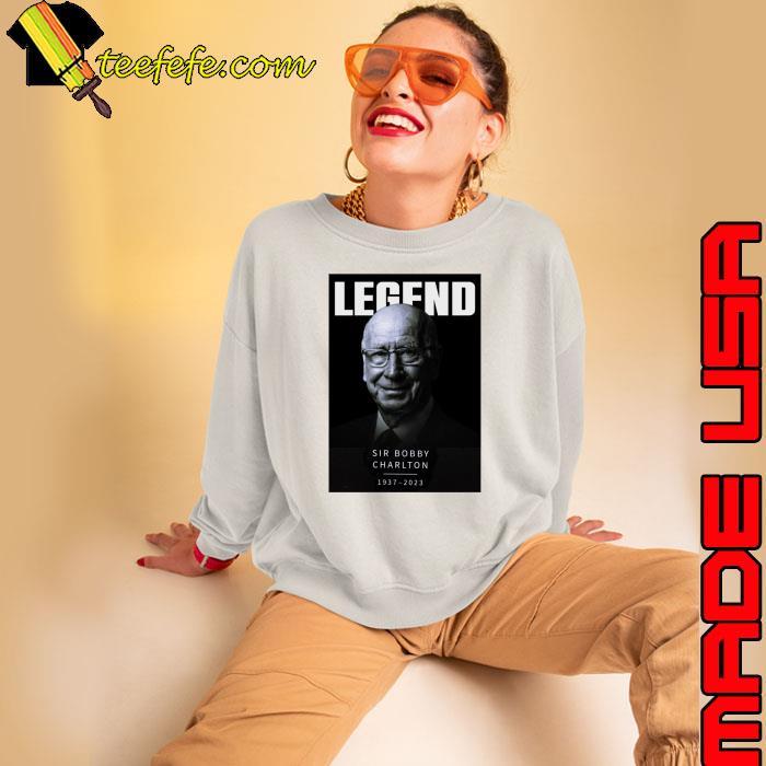 RIP Bobby Charlton English professional footballer Legend 1937 2023 T-Shirt