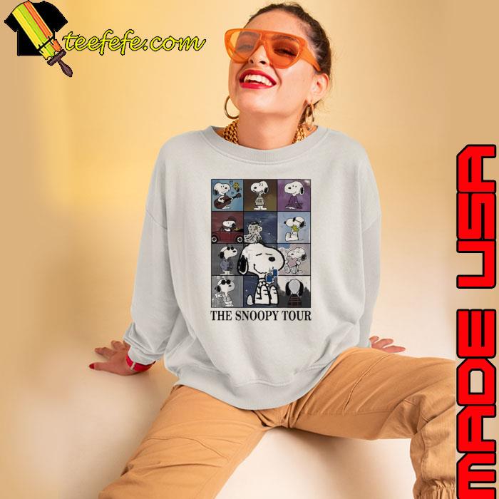 The snoopy tour 2023 s Sweatshirt The snoopy tour 2023 s Sweatshirt