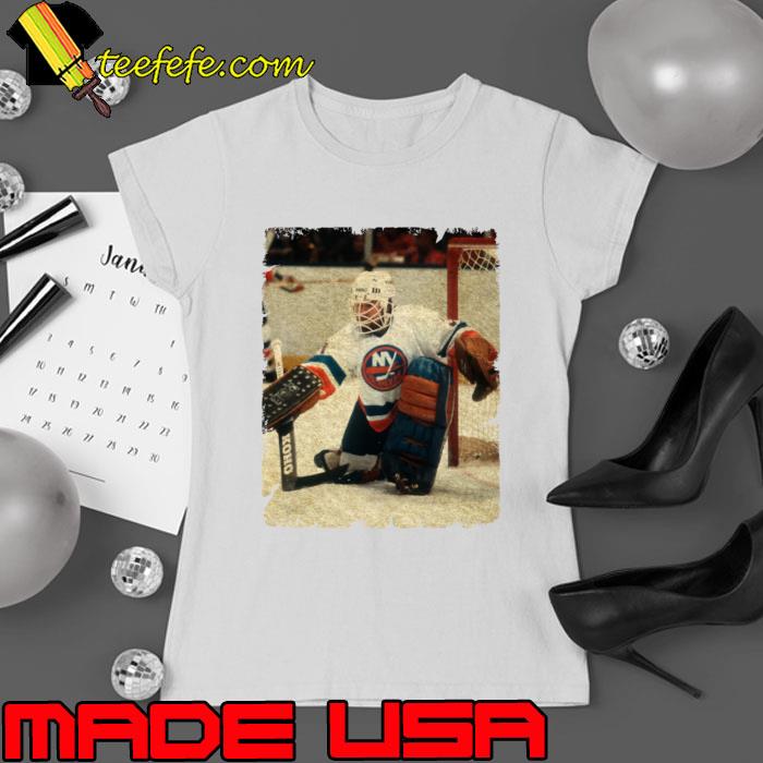 Billy Smith in New York Islanders, 1972 T-Shirt Ladies tee Billy Smith in New York Islanders, 1972 T-Shirt Ladies tee