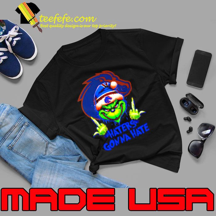 Boise State Broncos Grinch Santa Middle finger haters gonna hate shirt