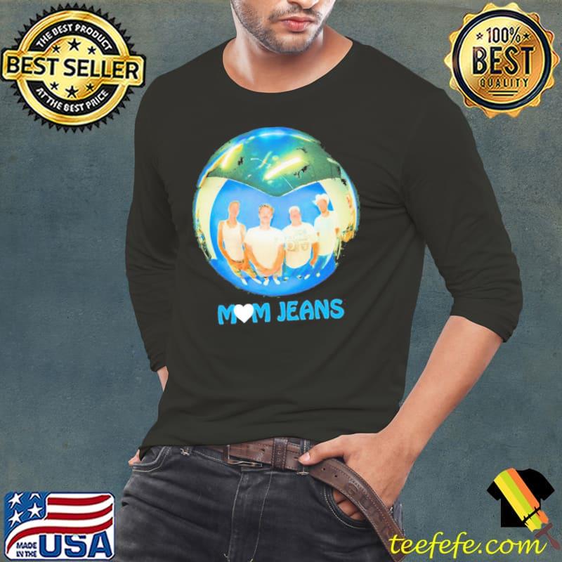 Mom Jeans Orb s Long Sleeve Tee Mom Jeans Orb s Long Sleeve Tee