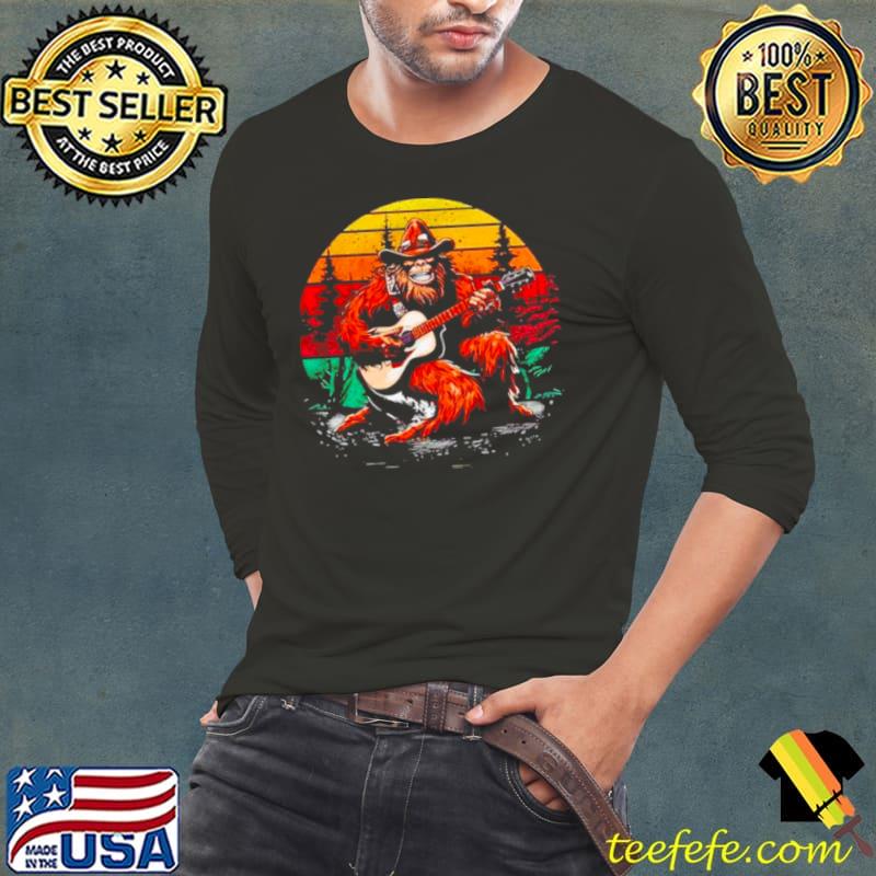 Bigfoot playing guitar vintage s Long Sleeve Tee Bigfoot playing guitar vintage s Long Sleeve Tee
