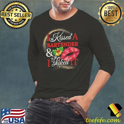 I Kissed a Bartender & I Iiked It Bell Lip Merry christmas shirt