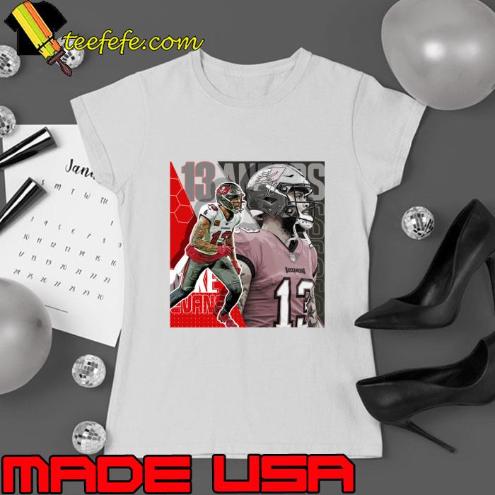 Mike Evans American football wide receiver for the Tampa Bay Buccaneers T-Shirt Ladies tee Mike Evans American football wide receiver for the Tampa Bay Buccaneers T-Shirt Ladies tee