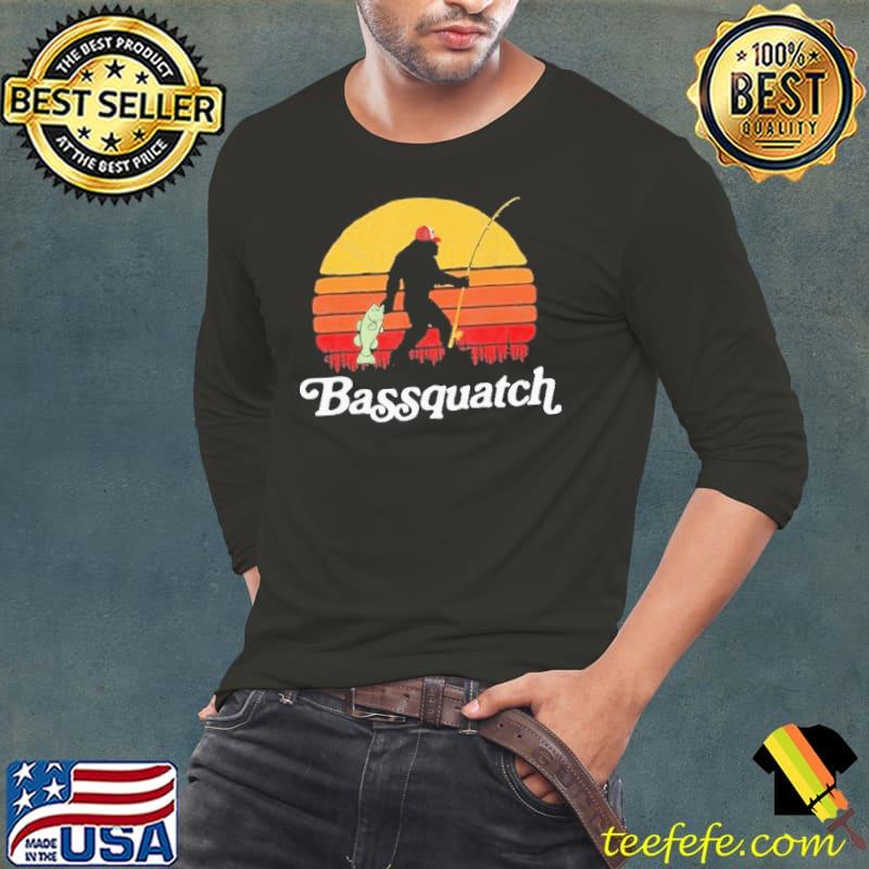 Bassquatch Bigfoot Fishing Outdoor RetroShirt