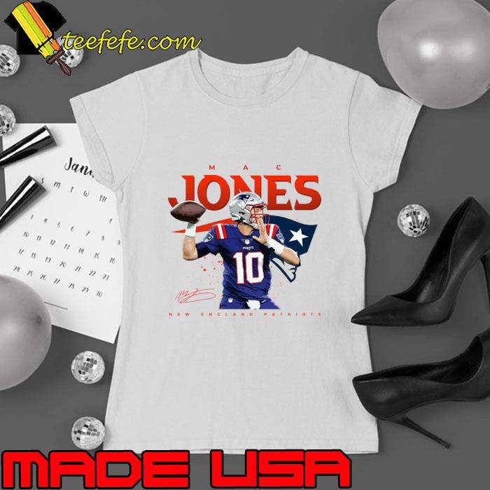 Mac Jones Signature American football quarterback for the New England Patriots Pass T-Shirt Ladies tee Mac Jones Signature American football quarterback for the New England Patriots Pass T-Shirt Ladies tee