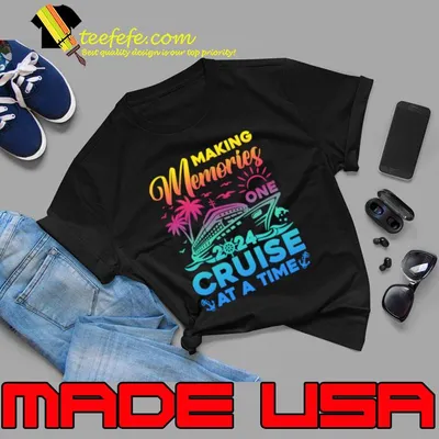 Making Memories One Cruise At A Time Palms Tree Colors T-Shirt