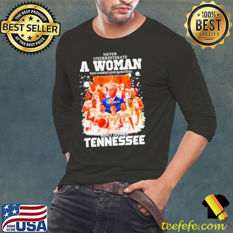 Nice never underestimate a woman who understands basketball and loves Tennessee signatures s Long Sleeve Tee Nice never underestimate a woman who understands basketball and loves Tennessee signatures s Long Sleeve Tee