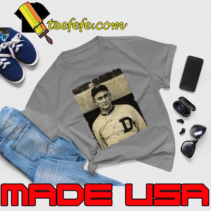Ty Cobb American Major League Baseball Center Fielder 1909 in Detroit Tigers T-Shirt Unisex Ty Cobb American Major League Baseball Center Fielder 1909 in Detroit Tigers T-Shirt Unisex