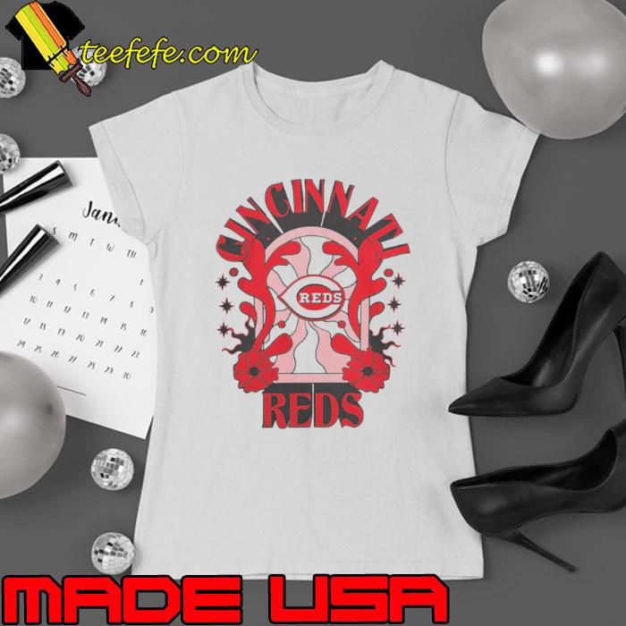 Cincinnati Reds New Era White Ringer Shirt Ladies tee Cincinnati Reds New Era White Ringer Shirt Ladies tee