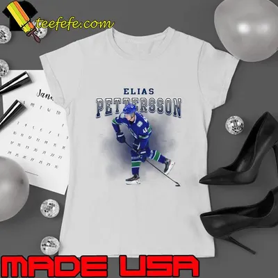 Elias Pettersson Swedish professional ice hockey forward and alternate captain for the Vancouver Canucks T-Shirt