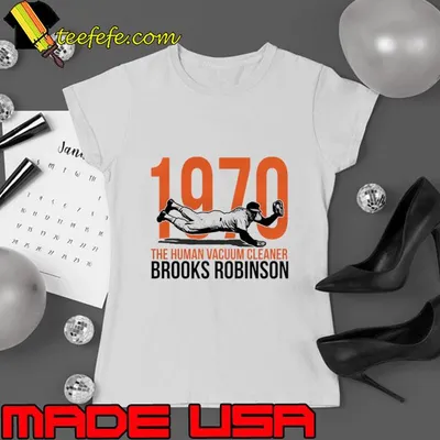 Brooks Robinson American baseball player Baltimore Catch T-Shirt