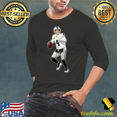 Derek Carr #4 Drops Back American football quarterback for the New Orleans Saints T-Shirt