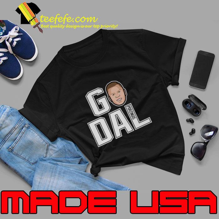 Latvian professional basketball player kristaps porzingis go dal T-Shirt