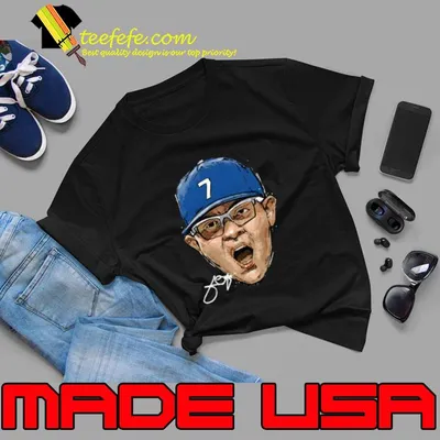 Mexican professional baseball pitcher julio urias scream T-Shirt