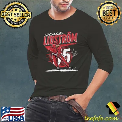 Swedish former professional ice hockey defenceman nicklas lidstrom comet T-Shirt