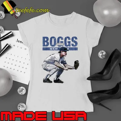 Wade Boggs New York Y Gold Glove American former professional baseball third baseman T-Shirt