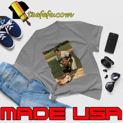 Yogi Berra in New York Yankees baseball player T-Shirt
