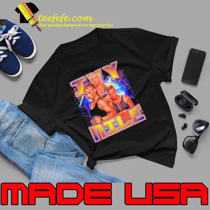 IVY NILE an American mixed martial artist fitness competitor and professional wrestler Unisex