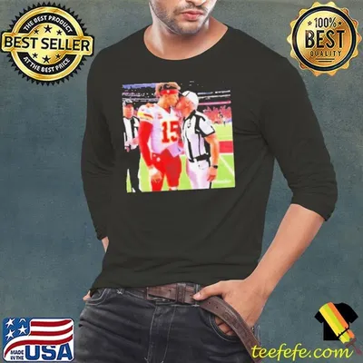 AI Design Patrick Mahomes Kissing Refs Shirt