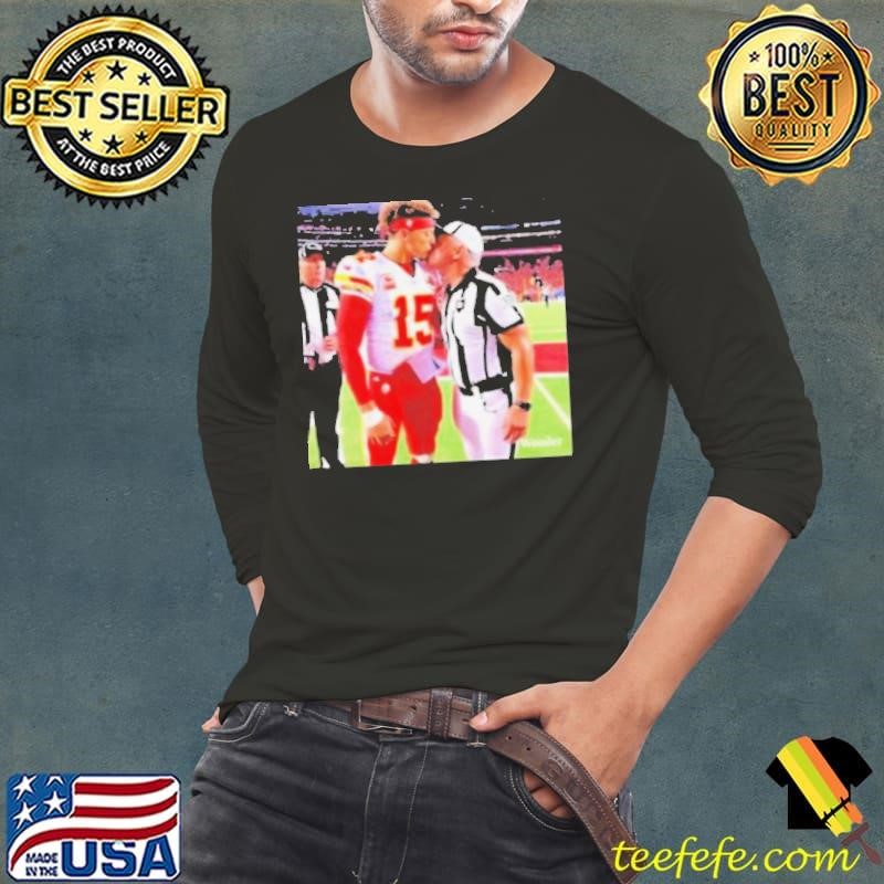 AI Design Patrick Mahomes Kissing Refs Shirt