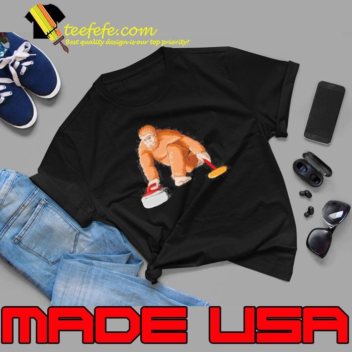 Bigfoot Curling Sasquatch Playing Curling Unisex Bigfoot Curling Sasquatch Playing Curling Unisex