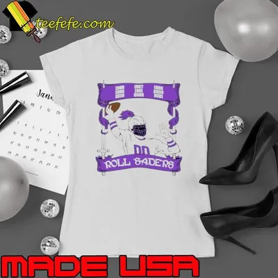 Holy Cross Crusaders football roll saders shirt