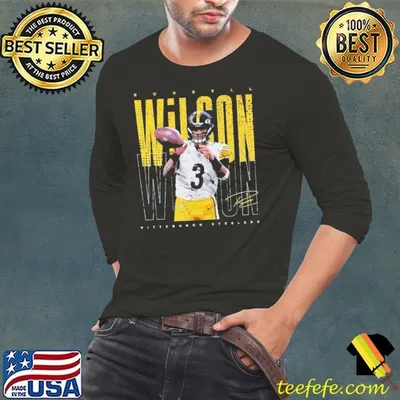 Retro Vibes Russell Wilson American professional football quarterback T-Shirt