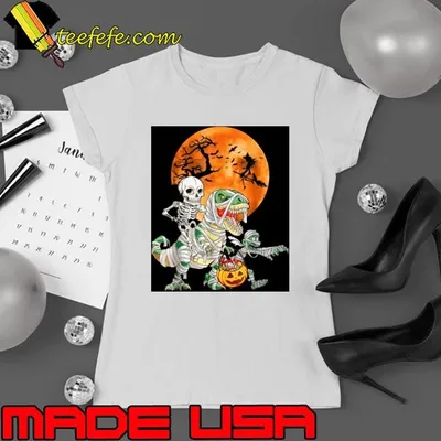 Chillin With My Dinosaur Mummies Happy Funny Halloween Shirt