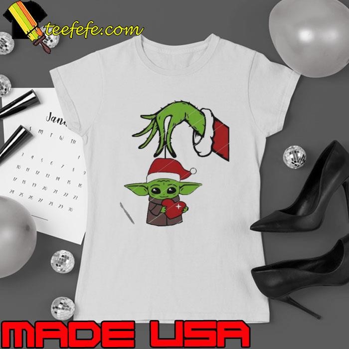 Great Grinch Hand Holding Baby Yoda Hug Heart Ladies tee