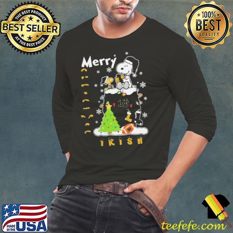 Notre Dame Fighting Irish Snoopy And Woodstock Merry Christmas Shirt