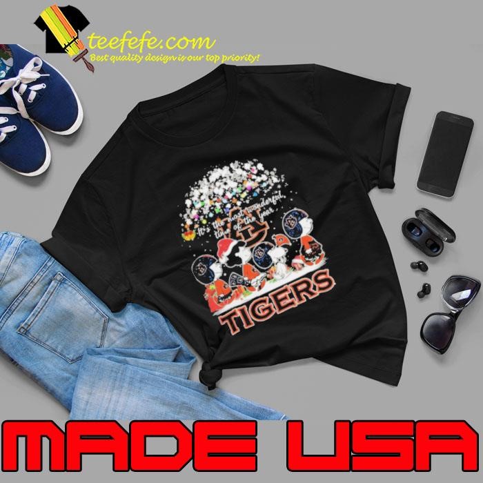 Peanuts Auburn Tigers It’s The Most Wonderful Time Of The Year Winter Unisex