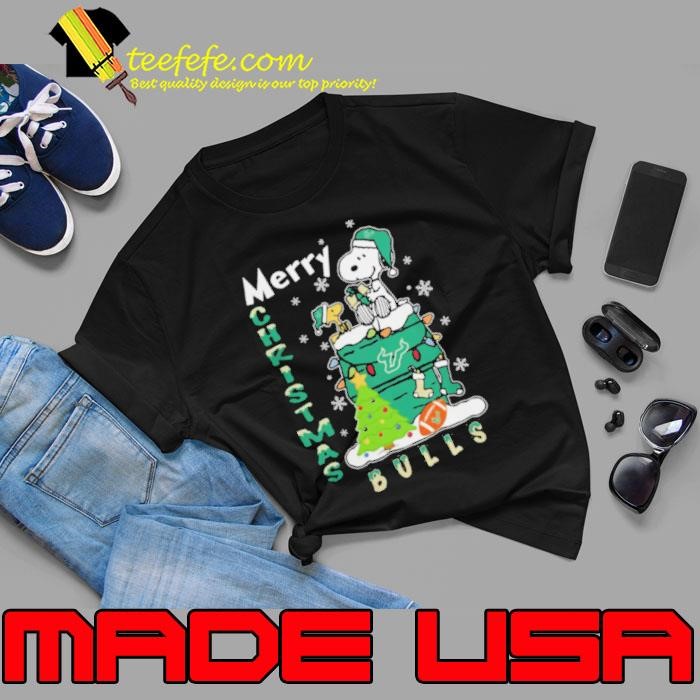 South Florida Bulls Snoopy And Woodstock Merry Christmas Unisex
