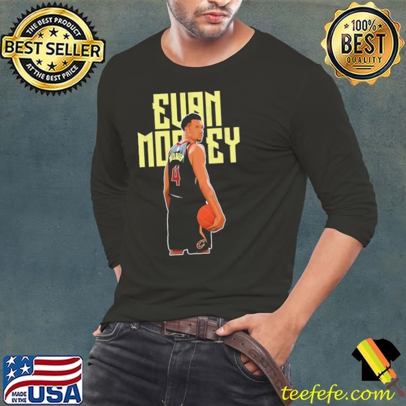 Evan Mobley Poses #4 Bold American professional basketball Long Sleeve Tee