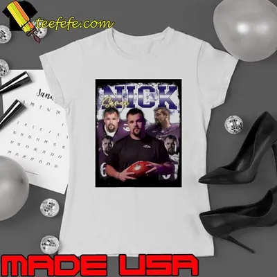 Nick Samac American professional football center T-Shirt
