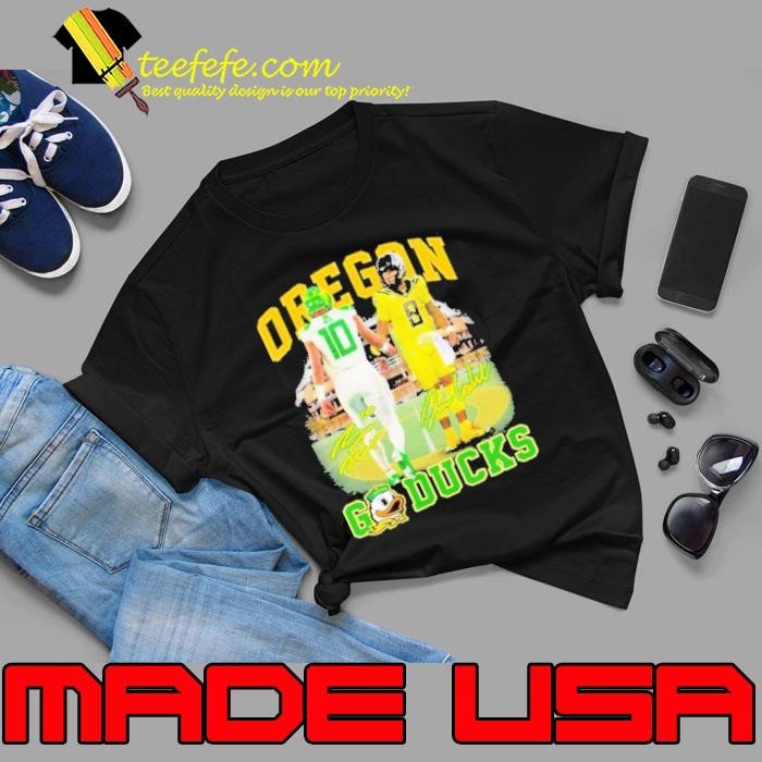 Passing The Torch Oregon Ducks Unisex