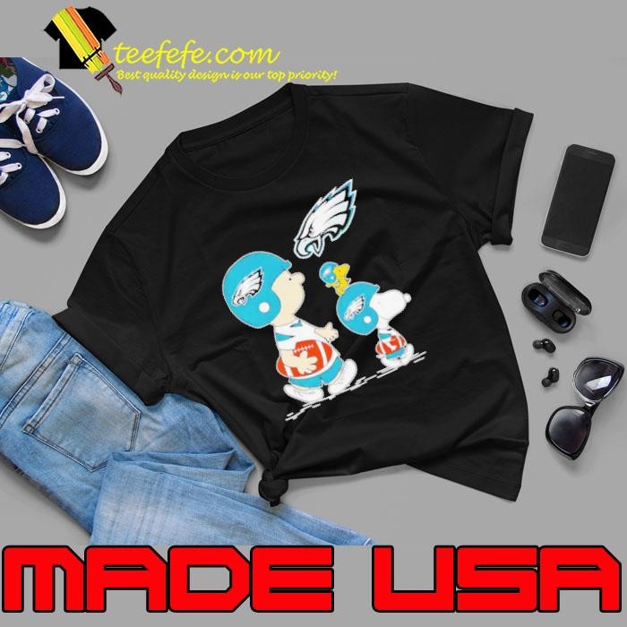 Peanuts Snoopy and Charlie Brown Let’s go Philadelphia Eagles Unisex