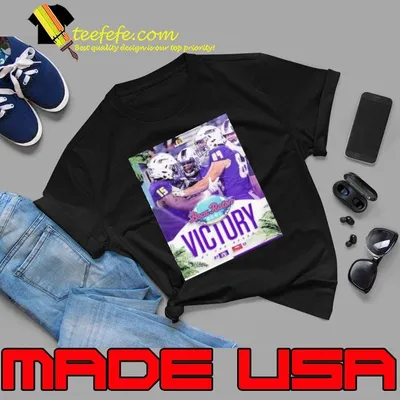 Poster James Madison Dukes vs Western Kentucky Hilltoppers 27 – 17 Score Boca Raton Bowl Victory At The Beach shirt