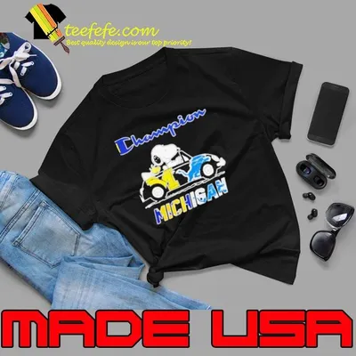 Snoopy drive Michigan Wolverines and Detroit Lions Champion shirt