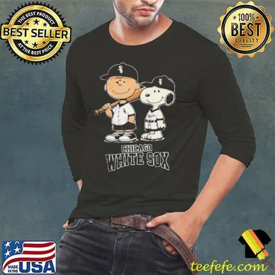 Chicago White Sox Snoopy And Charlie Brown Playing Baseball 2025 Shirt