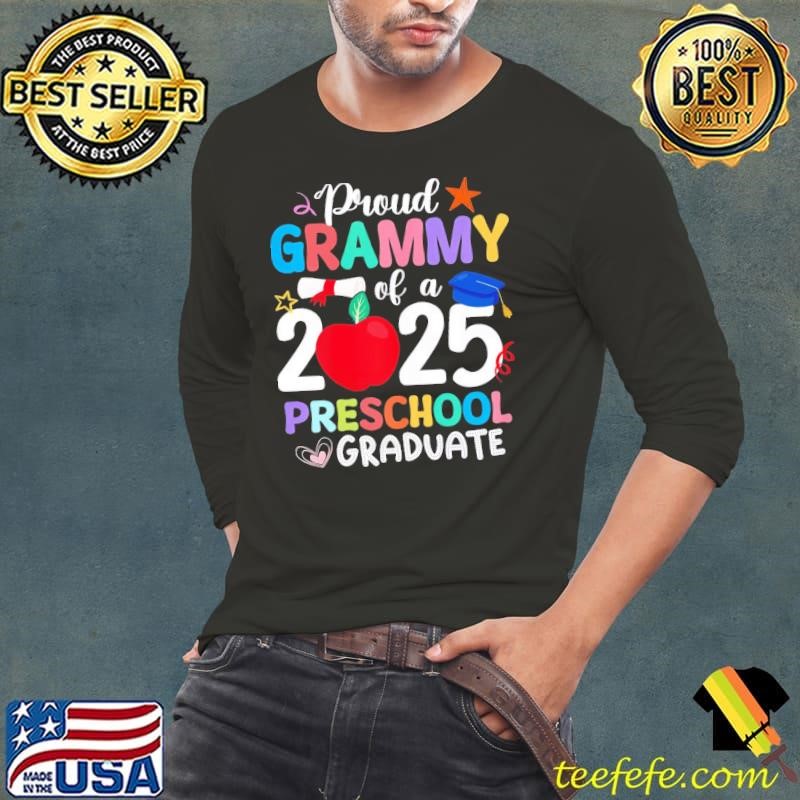 Proud Grammy of a 2025 Preschool Graduate Apple T-Shirt