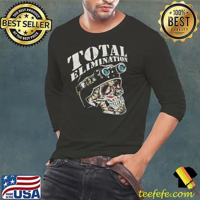 Chris Cappy wearing cappy army total elimination skull shirt