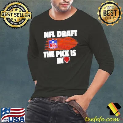 NFL draft the pick is in Chicago Bears shirt