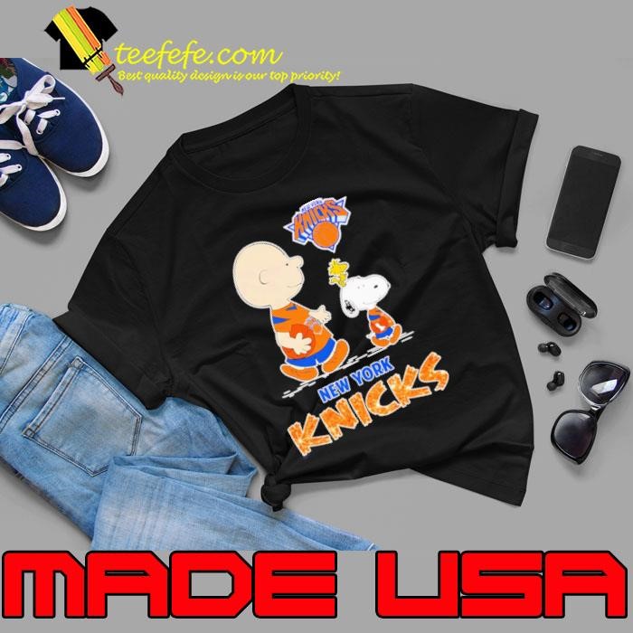 Peanuts Charlies Brown And Snoopy New York Knicks Unisex