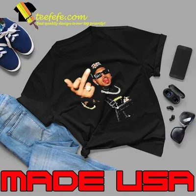Chris Brown middle finger shirt