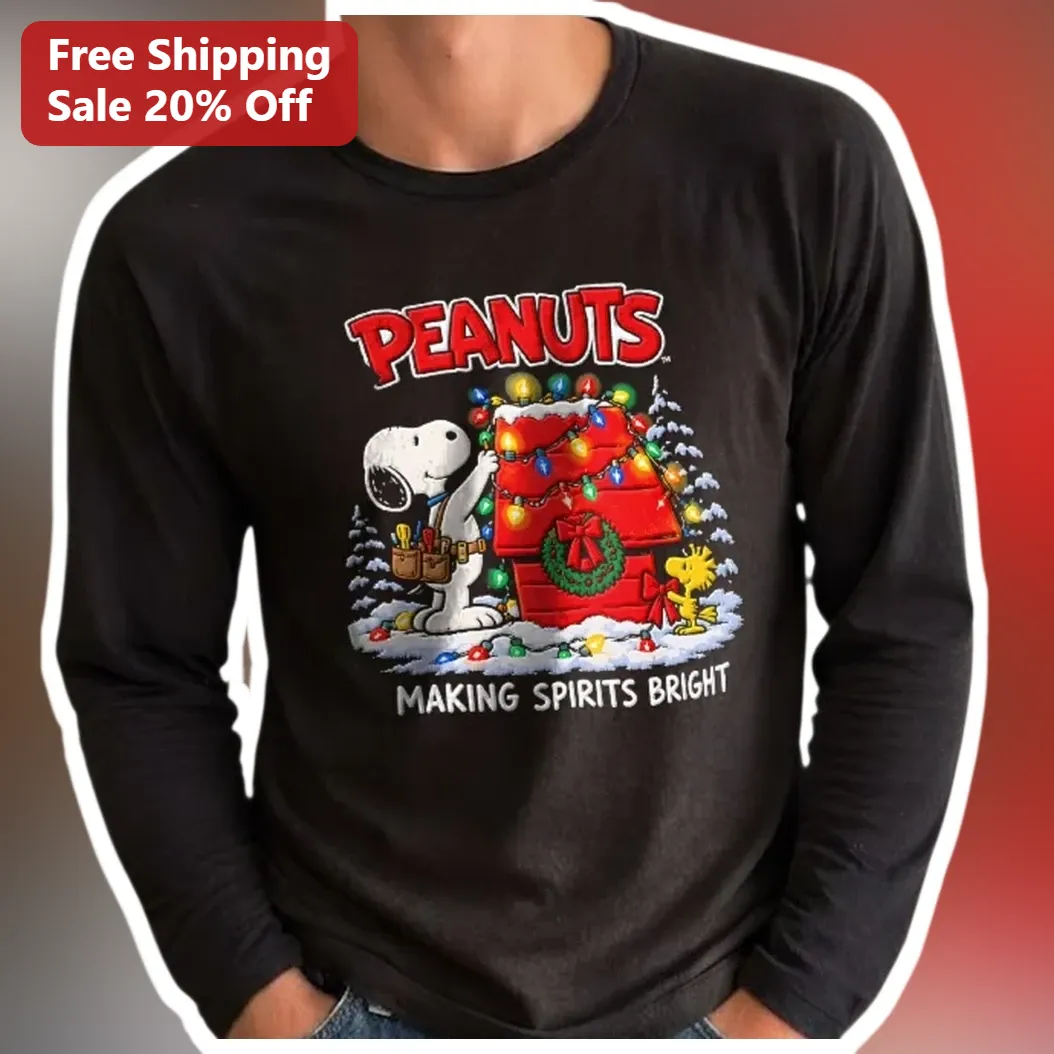 PEANUTS Making Spirits Bright Snoopy Christmas Long Sleeve Tee